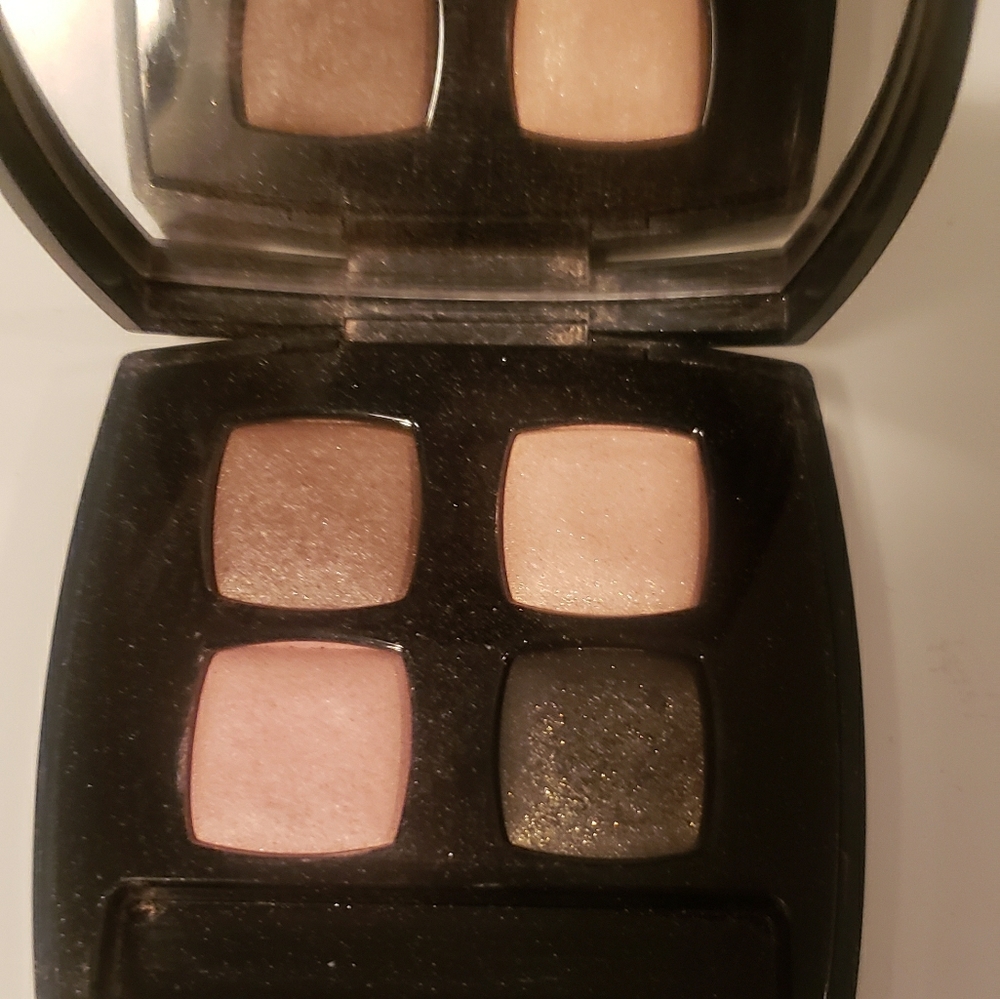 CHANEL EYE QUAD IN WINTER NIGHTS